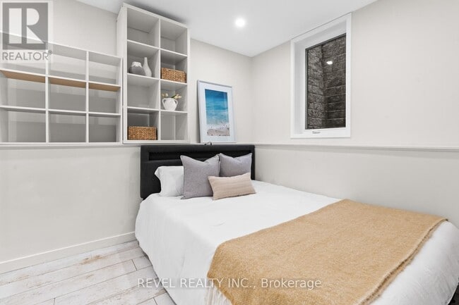 Building Photo - 89 Foxley St