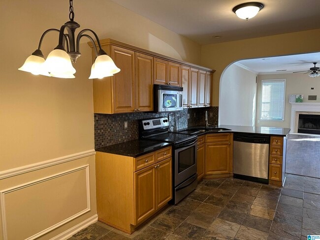 Building Photo - 2280 Ridgemont Dr