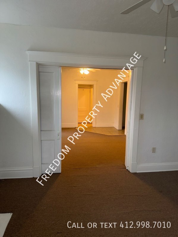 Foto del edificio - 3705 Botsford St