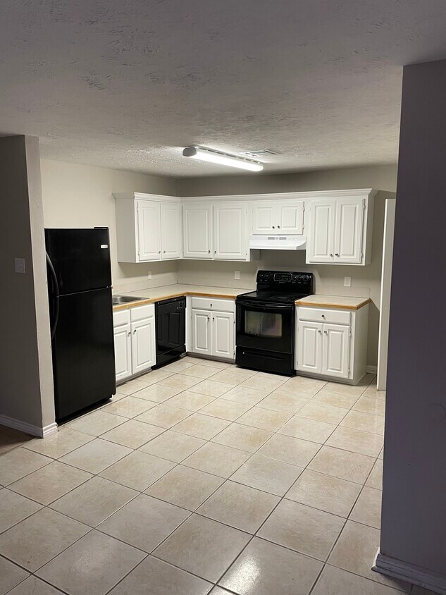 Foto principal - 879 Sistrunk Rd
