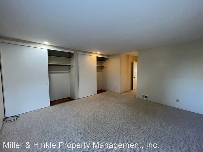 Building Photo - 4 br, 2 bath House - 3323 Mira Vista Ct