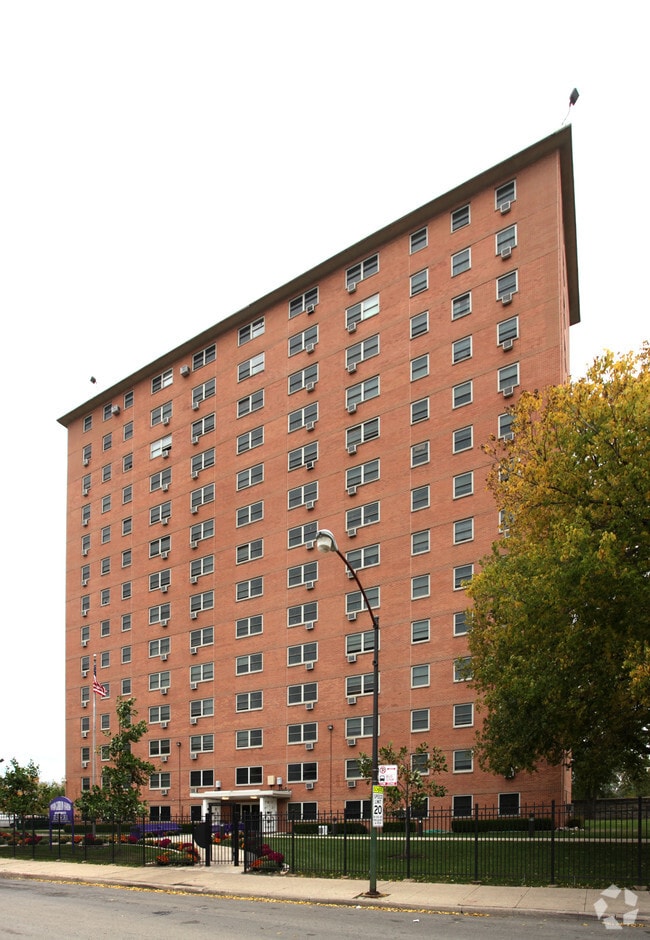 Vivian Gordon Harsh Apartments Chicago Il Primary Photo Vivian Gordon Harsh