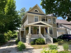 Building Photo - 411 Paris Ave SE