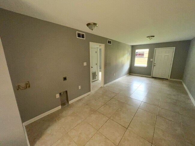Foto del edificio - 5159 Baker Blvd