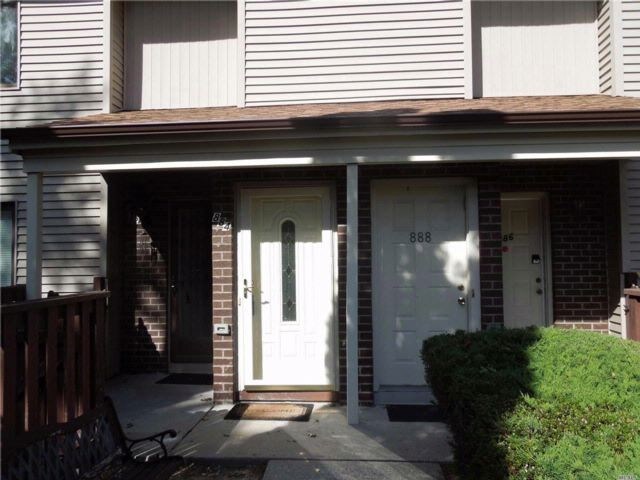 Foto principal - 884 Skyline Dr