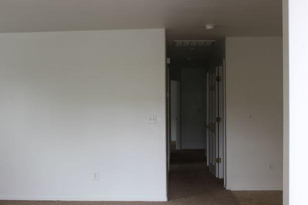Building Photo - 340 N East St