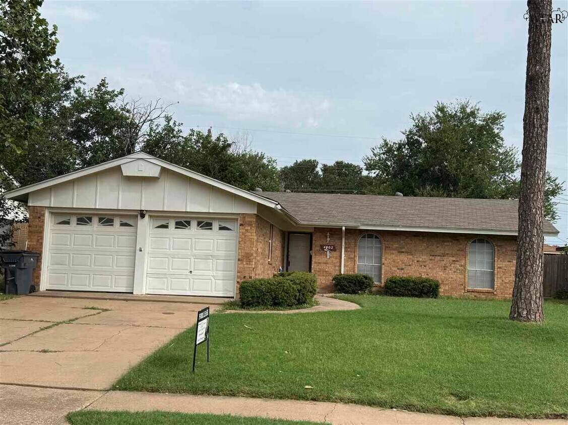 Foto principal - 4902 Kitty St