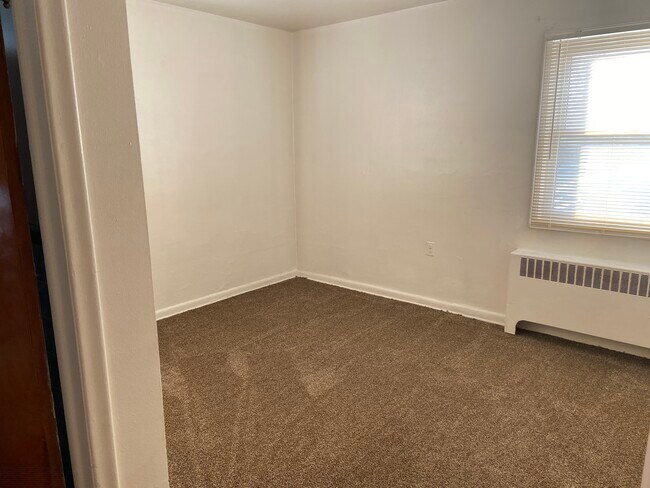 Foto del edificio - 5700 Woodward St