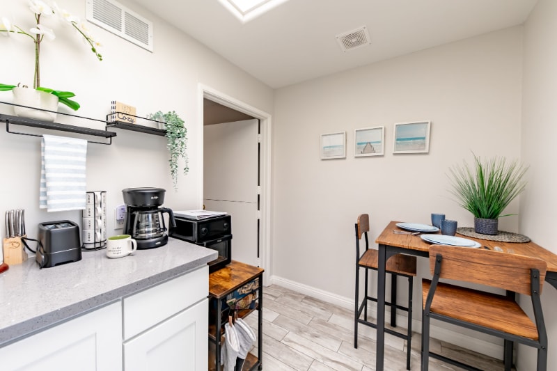 Photo - 13731 Olympic Ave (Costa Mesa, CA)