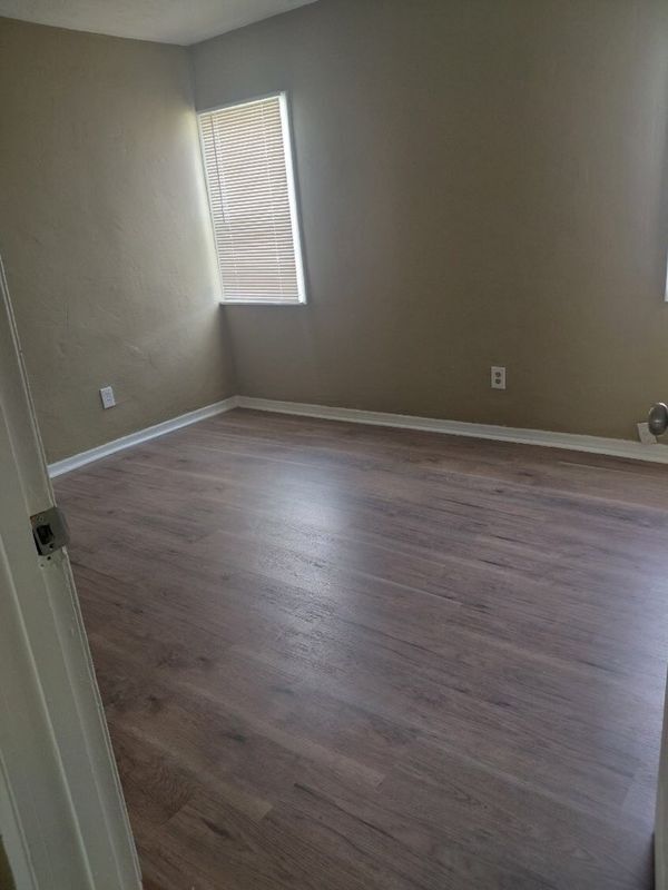 Foto del edificio - 360 Eaton St