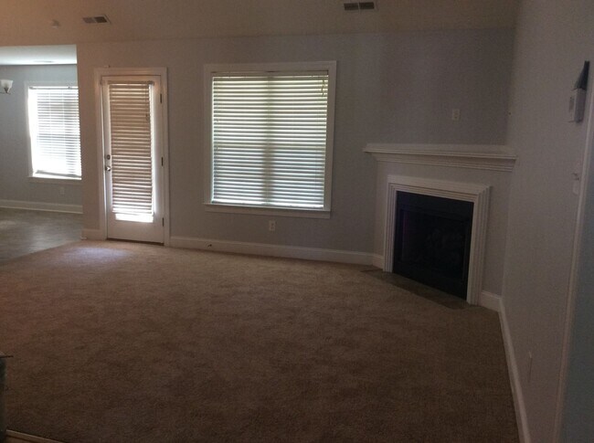 Foto del edificio - New Bern Family Home 3 bedroom with FROG