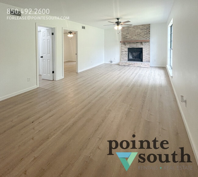 Building Photo - 10080 Bay Haven Dr