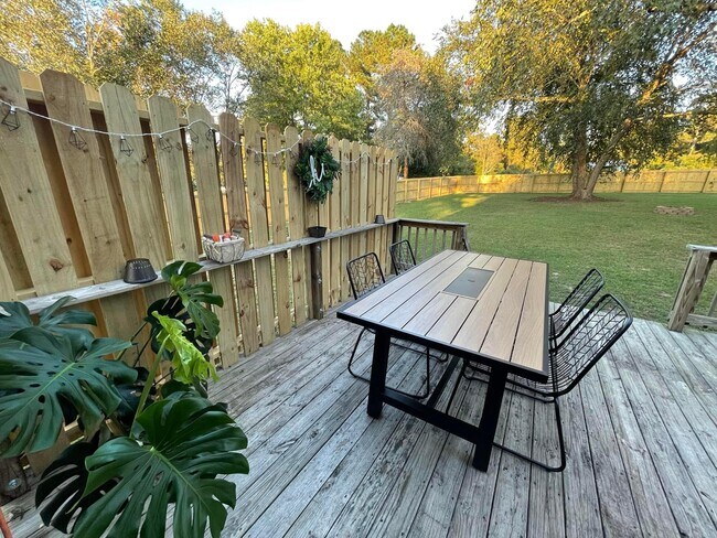 Building Photo - 2291 Kings Mountain Dr
