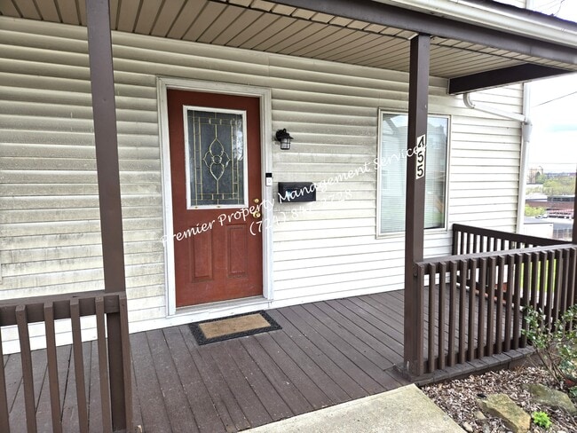 Foto del edificio - 455 E Jefferson St