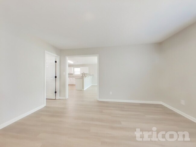 Building Photo - 4635 Christenbury Hills Ln