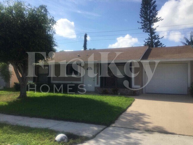 Foto del edificio - 5896 Triphammer Rd