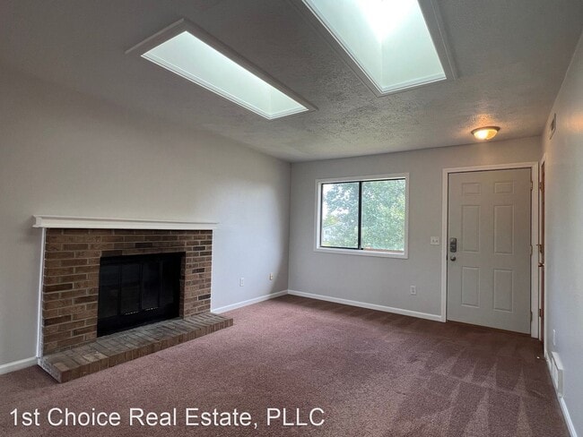 Building Photo - 2 br, 1 bath House - 714 Peachtree Place