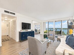 Building Photo - 2295 S Ocean Blvd