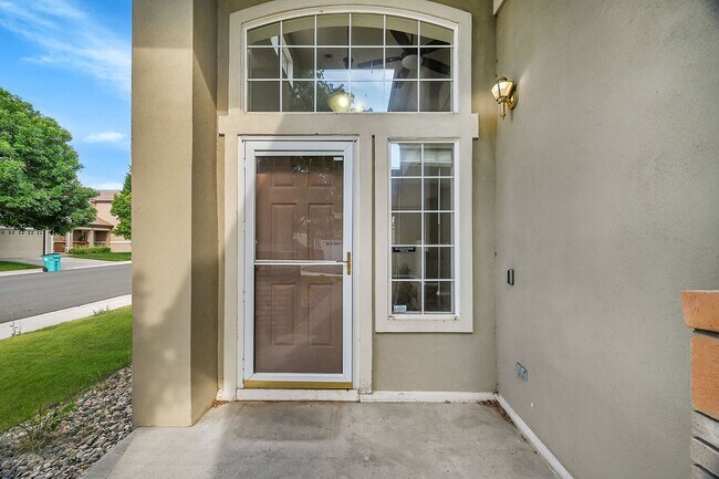 Foto del edificio - Charming 4-Bedroom Corner Lot Home in North Fort Collins