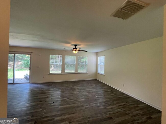 Foto del edificio - 5553 Sable Way
