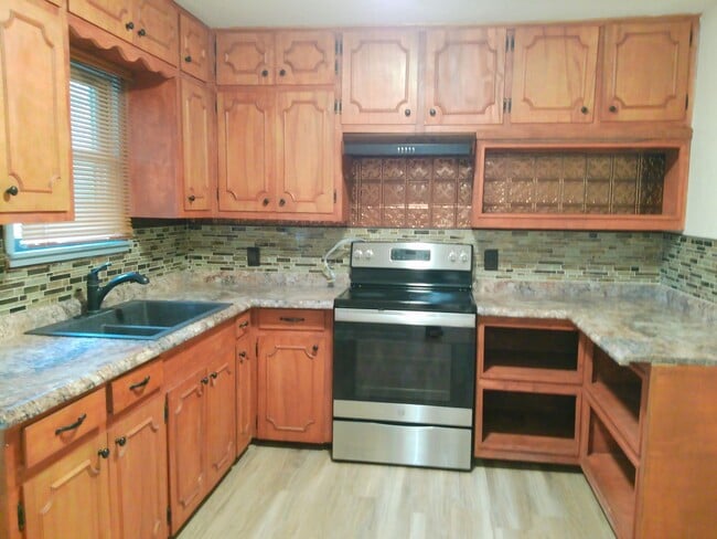 Foto del edificio - 4026 Brentwood Dr