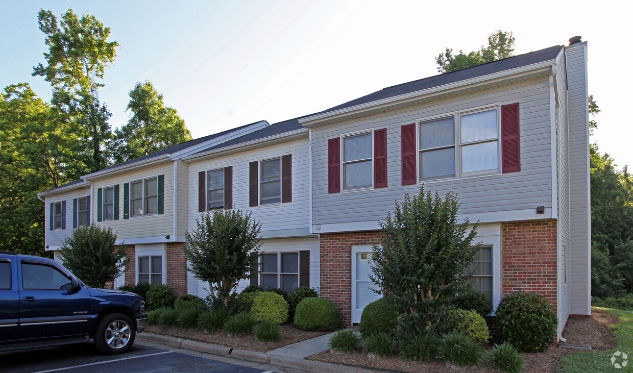 The Meadows Apartments in Burlington, NC