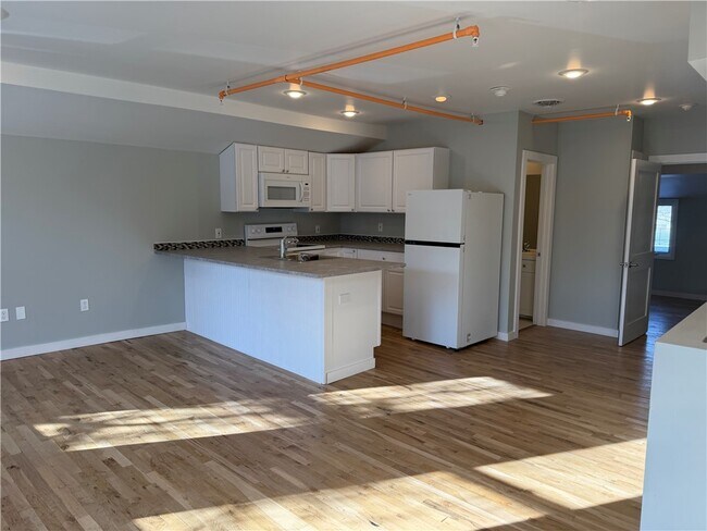 Foto del edificio - 125 W Market St