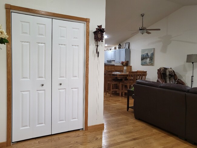 Foto del edificio - 1203 Woodland St