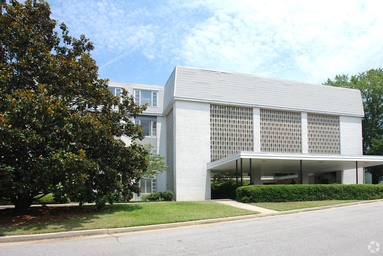 Primary Photo - 1718 Madison Rd
