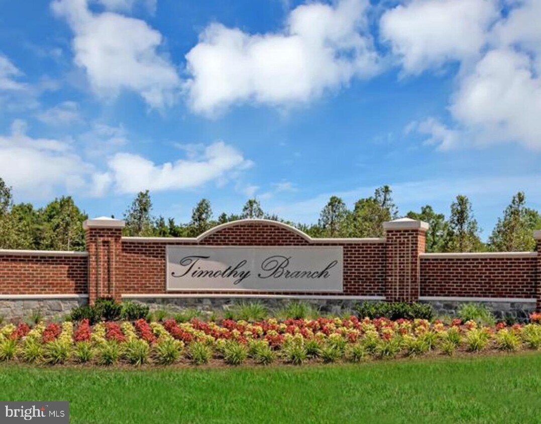 Foto principal - 14502 Mattawoman Dr