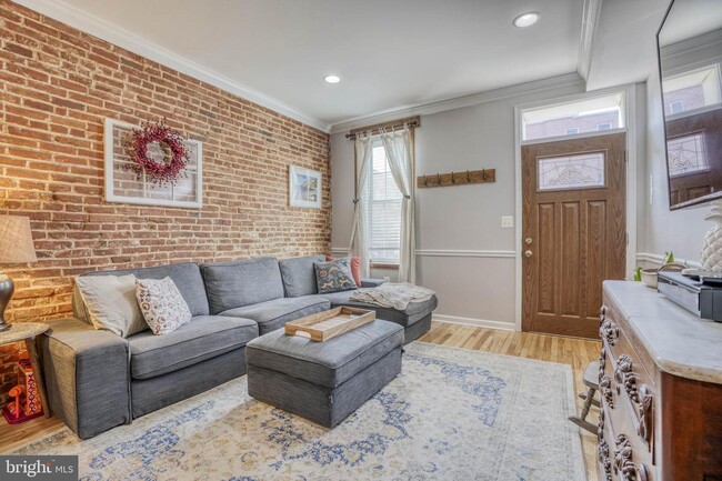 Foto del edificio - 3308 O'Donnell St