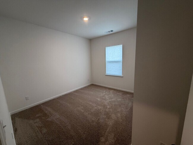 Foto del edificio - Beautiful 3 Bed 2 Bath New Construction Home in Shelbyville