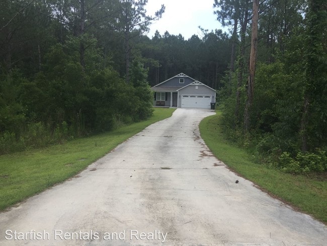 Building Photo - 3 br, 2 bath House - 131 Penny Lane