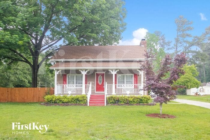 Foto principal - 1593 Pine Shadows Dr