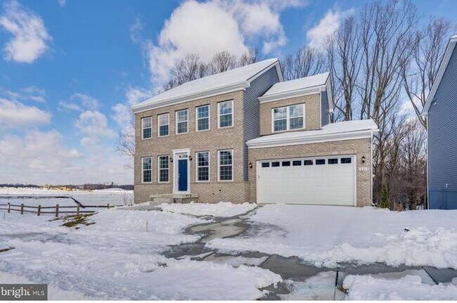 Foto del edificio - 10810 Meridian Hill Way