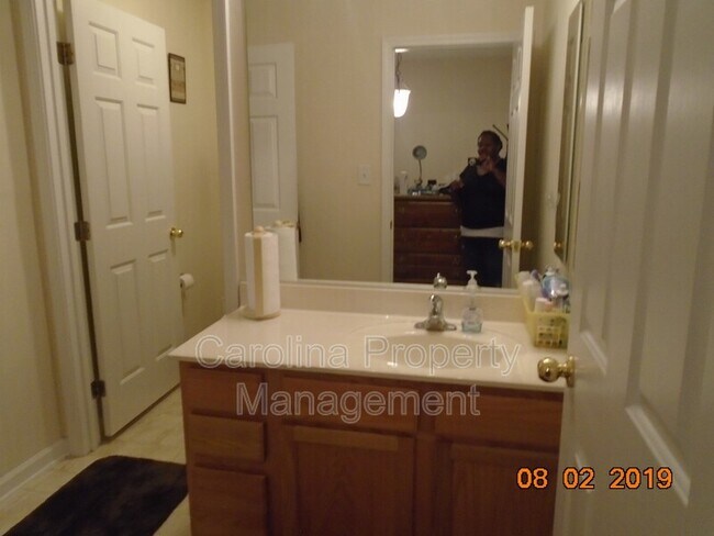 Foto del edificio - 4955 Sunburst Ln
