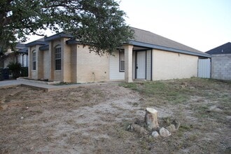 Building Photo - 1801 Denmark Ln