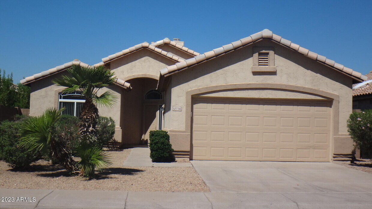 Primary Photo - 10736 W Granada Rd