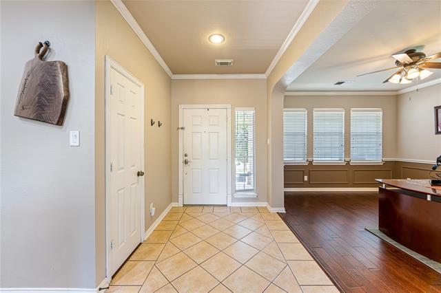 Building Photo - 4313 Wyndham Dr