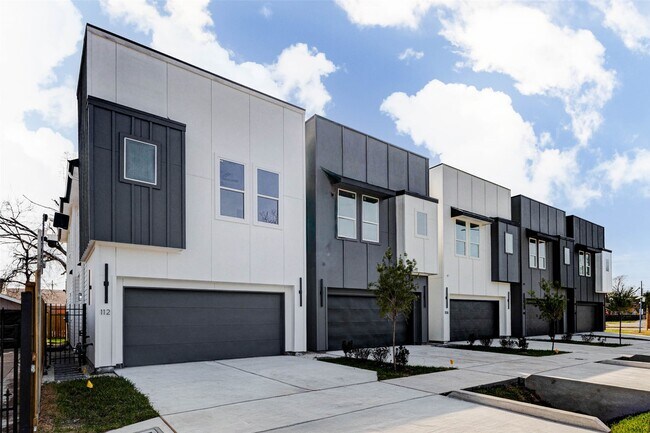 Foto del edificio - 112 Luetta St