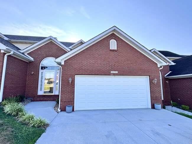 Building Photo - 88 St Annes Ct