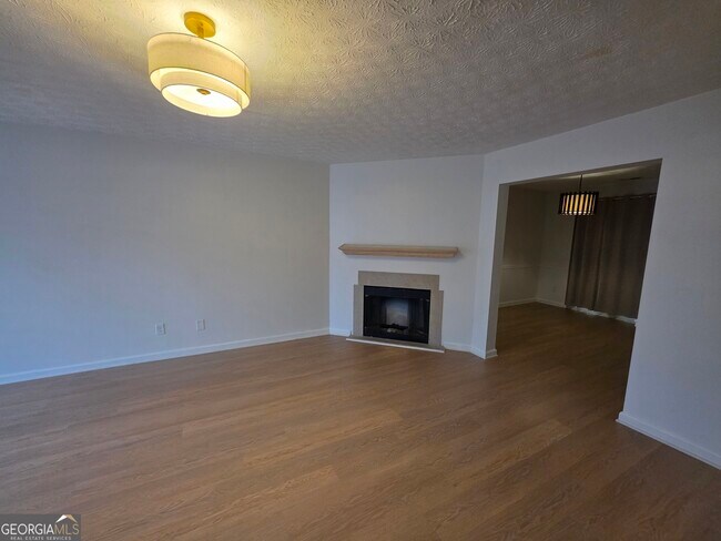 Foto del edificio - 111 Chastain Loop