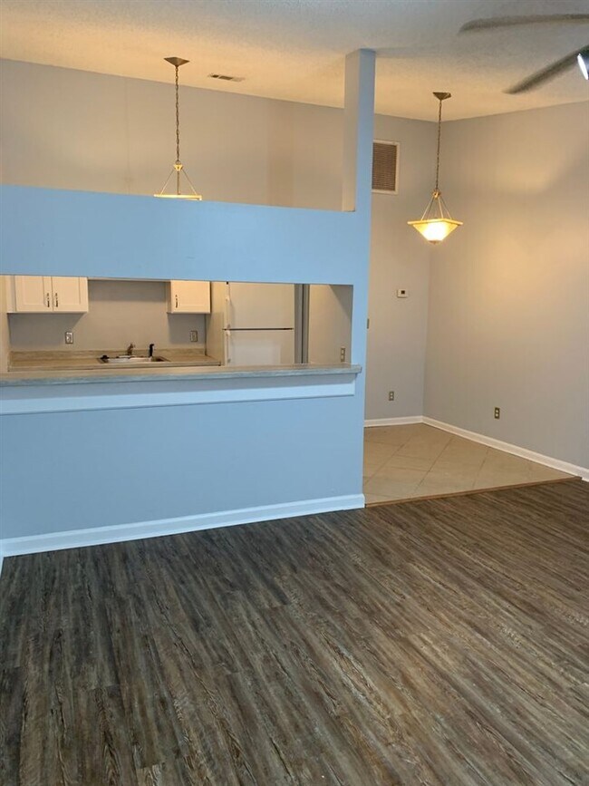 Foto del edificio - 2113 Sandpiper St