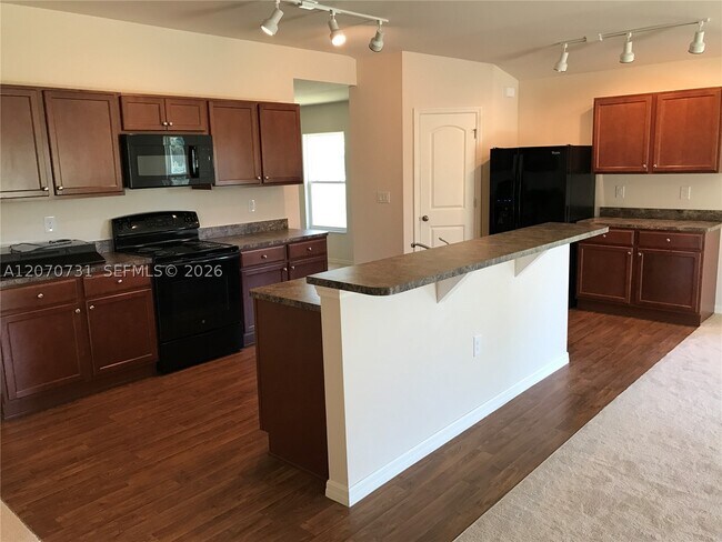 Building Photo - 10408 Canal Brook Ln
