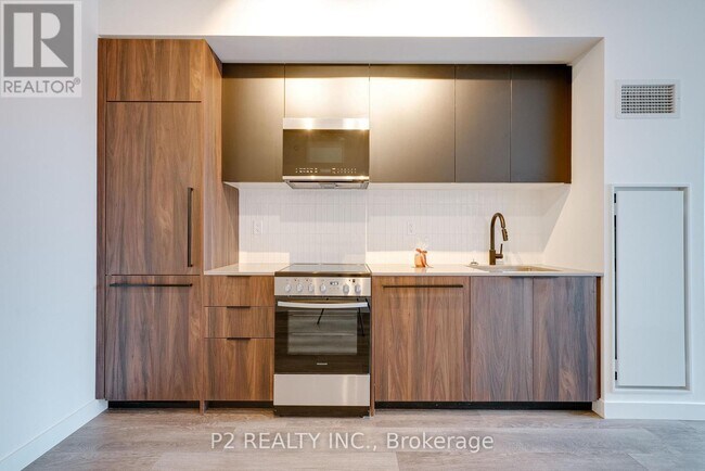Building Photo - 1635 Military Trail