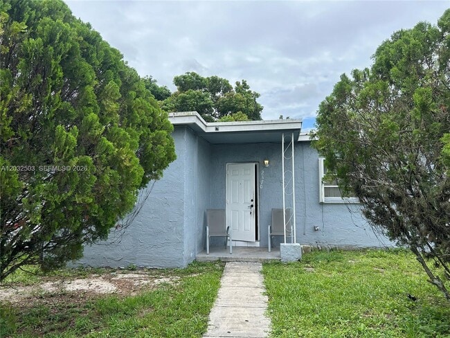 Foto del edificio - 2370 NW 153rd St