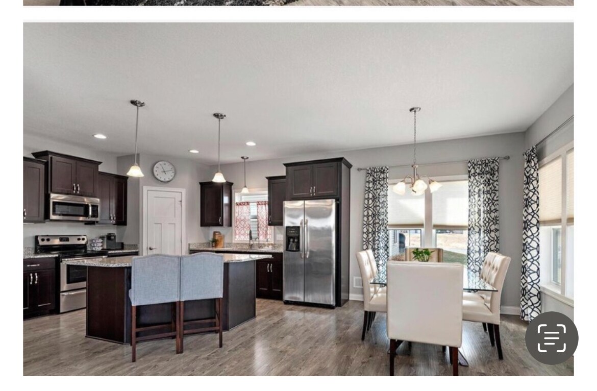 Foto del edificio - 12408 69th Ln NE