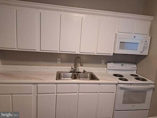 Foto del edificio - 1204 N 38th St