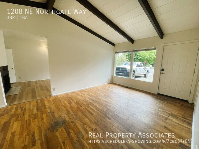 Foto del edificio - 3 bedroom House - Rambler in Northgate - A...