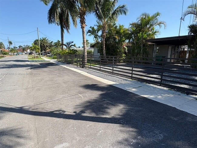 Building Photo - 963 Nautilus Isle